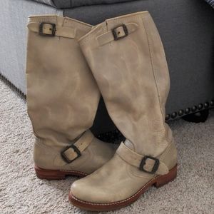 Frye Veronica slouch boots size 6